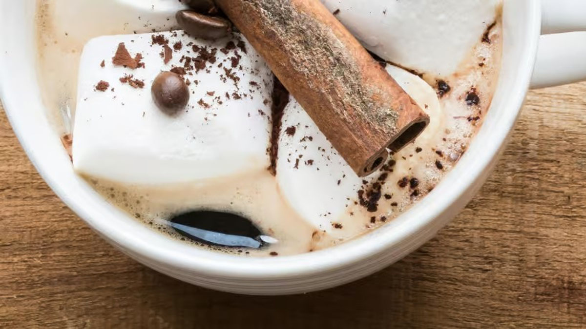 Heller Hygge Winter Playdate at Heller Nature Center in Highland Park